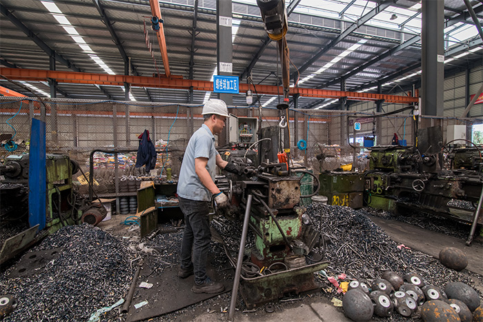 佛山网架配件-螺栓球加工车间